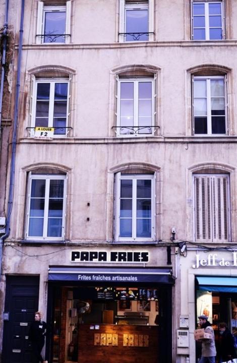 Nancy Hypercentre 25 Rue Saint Georges, 2E Etage Apartment Bagian luar foto